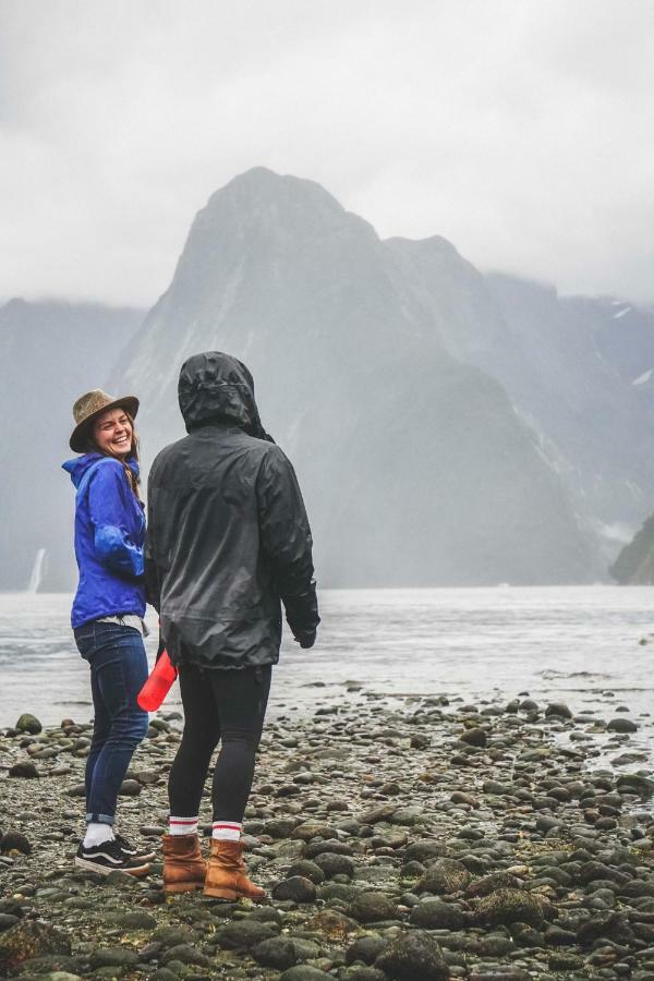 Hostel Lone Moose Backpackers Te Anau Zewnętrze zdjęcie